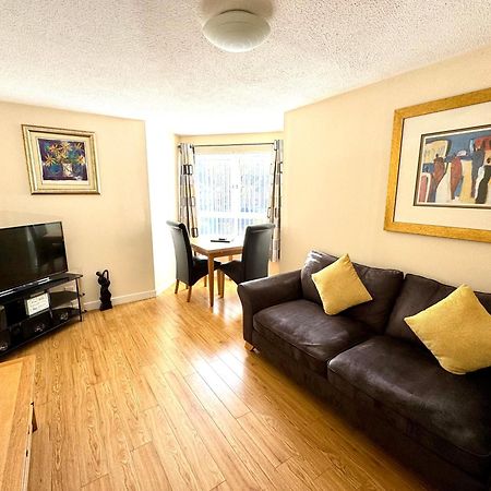 Castle Gait, Paisley Apartment Luaran gambar